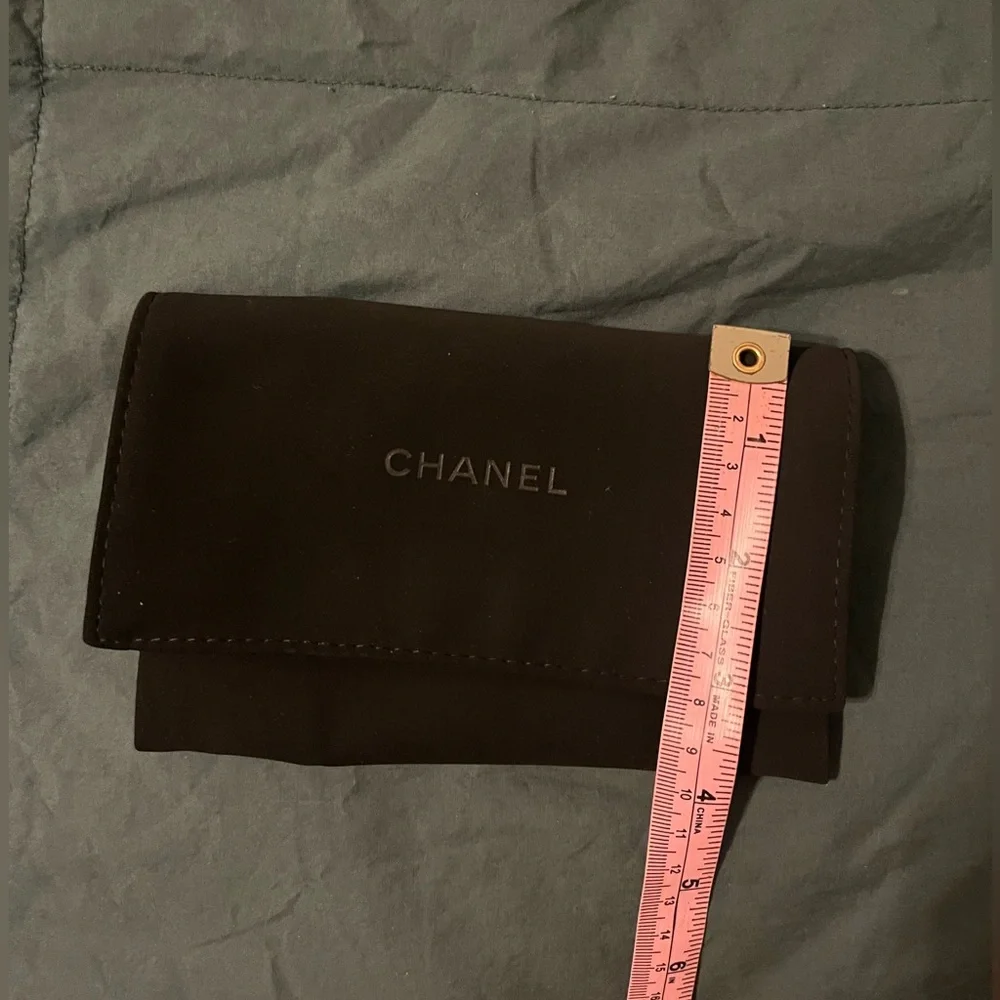 CHANEL good bag